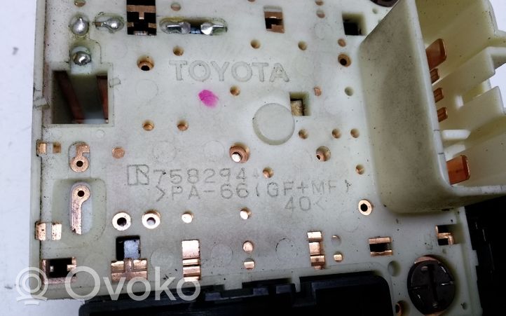 Toyota Yaris Verso Kytkinsarja 758292