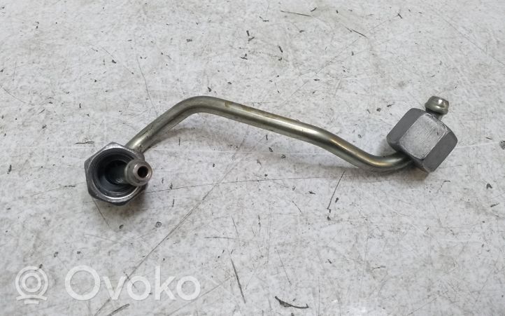 BMW 2 F22 F23 Tuyau d'alimentation d'injecteur de carburant 