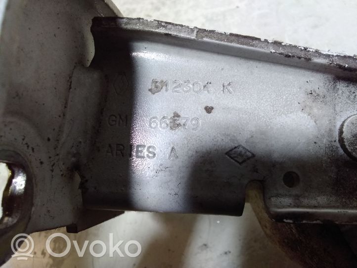 Nissan Primastar Apakšējā vira bagāžnieks (eņģe) 312304K