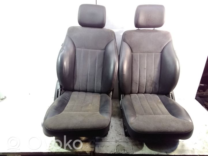 Mercedes-Benz ML W164 Set interni 