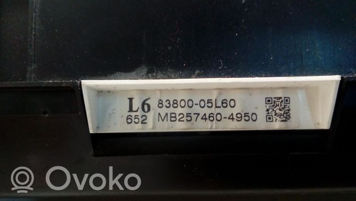 Toyota Avensis T270 Licznik / Prędkościomierz MB2574604950