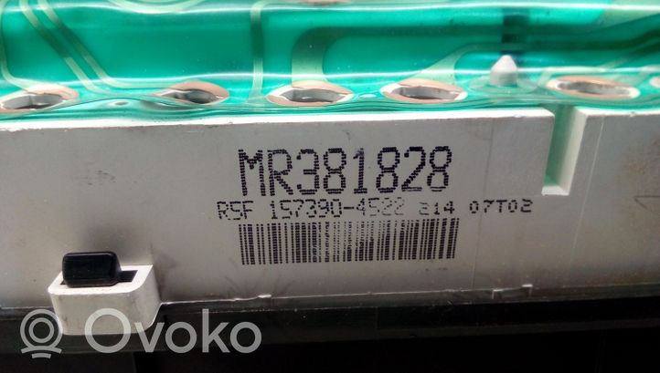 Mitsubishi Galant Tachimetro (quadro strumenti) MR381828