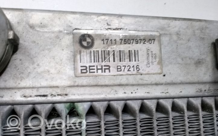 BMW 6 E63 E64 Aušinimo skysčio radiatorius 1711750797207