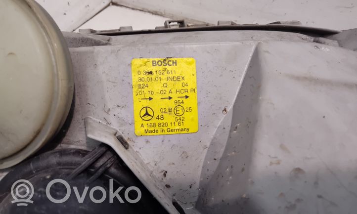 Mercedes-Benz A W168 Lampa przednia 0301152611