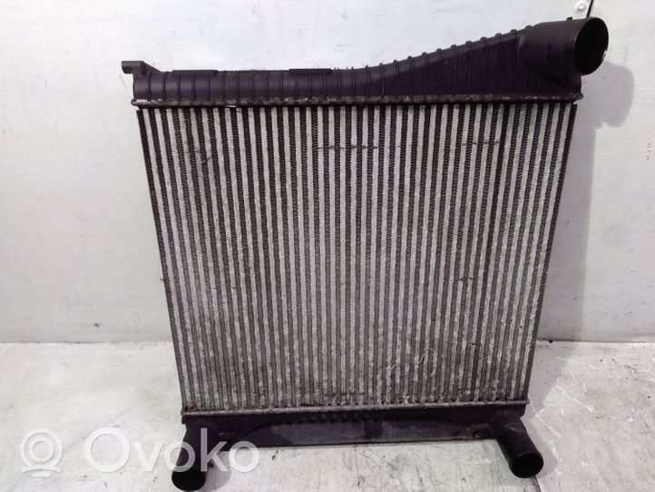 Land Rover Discovery 4 - LR4 Chłodnica powietrza doładowującego / Intercooler AH328T000CJ