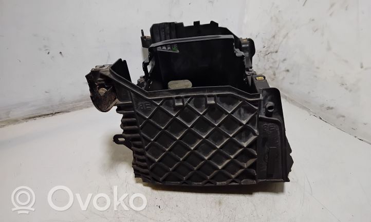 Renault Megane III Support boîte de batterie T060009A150