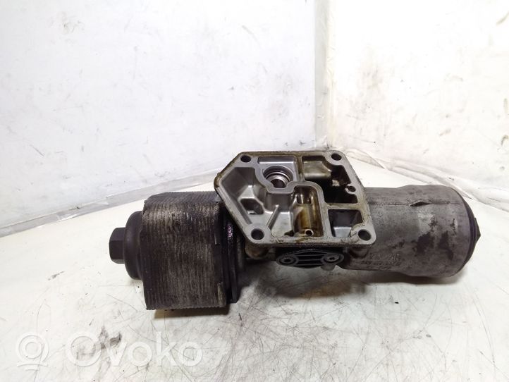 Volkswagen Golf VI Supporto di montaggio del filtro dell’olio 045115389K