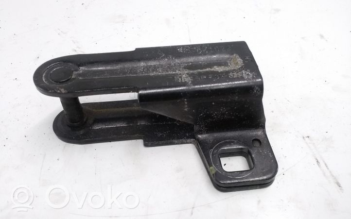 BMW X5 E53 Anello/gancio di chiusura del portellone 8408956