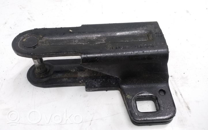 BMW X5 E53 Anello/gancio di chiusura del portellone 8408956