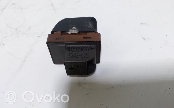 Audi A6 S6 C7 4G Takaluukun avauskytkin 4H0959831A