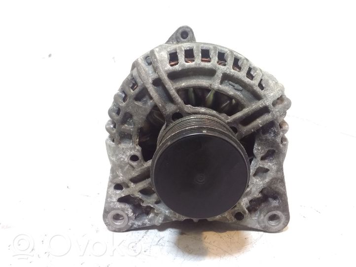 Nissan Qashqai+2 Alternator 0124525140