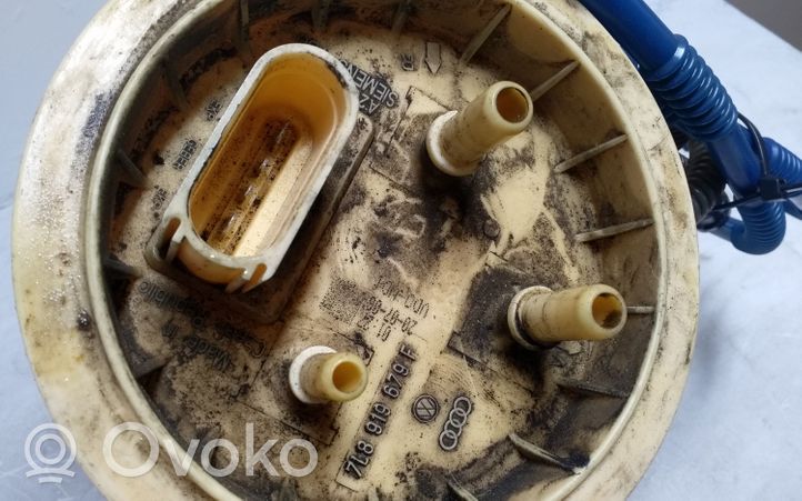 Volkswagen Touareg I Pompe à carburant 88293052