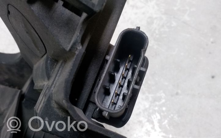 Volkswagen Jetta V Accelerator throttle pedal 1K1721503L