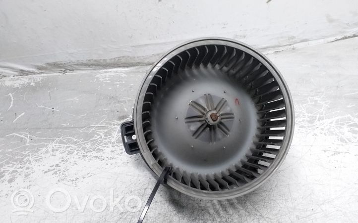 Mitsubishi Carisma Ventola riscaldamento/ventilatore abitacolo 0130111192