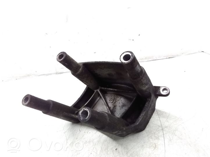 Mercedes-Benz Vito Viano W639 Support de montage de filtre à carburant A6460780161