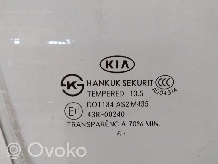 KIA Carens II Szyba drzwi przednich 