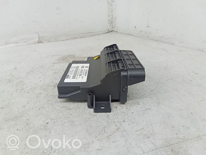 Audi A6 Allroad C6 Maitinimo valdymo blokas 4F0907280A