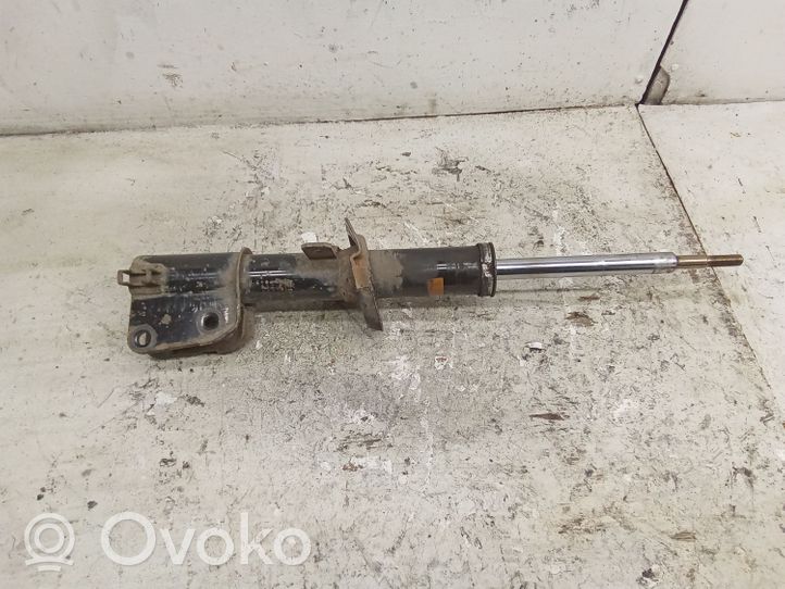 Renault Trafic II (X83) Front shock absorber/damper 8200728279