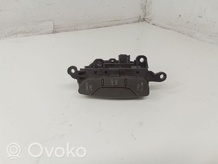 Chevrolet Captiva Boutons / interrupteurs volant 96628527