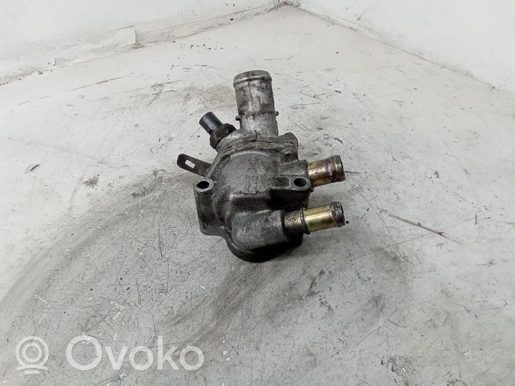 Honda FR-V Boîtier de thermostat / thermostat 