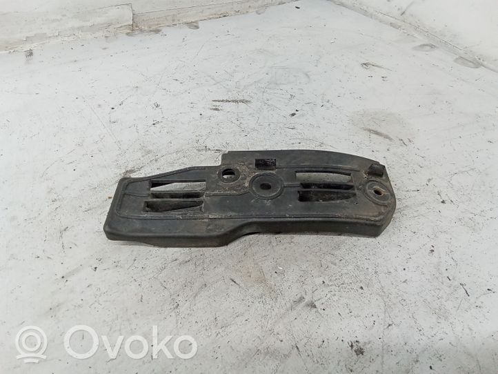 Volkswagen PASSAT B5.5 Staffa di rinforzo montaggio del paraurti anteriore 3B0807184E