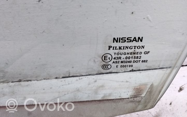 Nissan Qashqai Vitre de fenêtre porte avant (4 portes) 43R001582