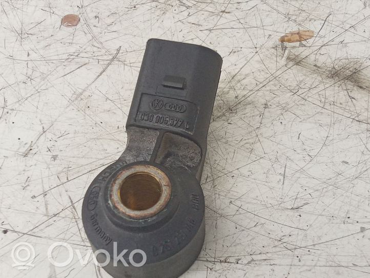 Volkswagen Touareg I Sensore di detonazione 030905377C