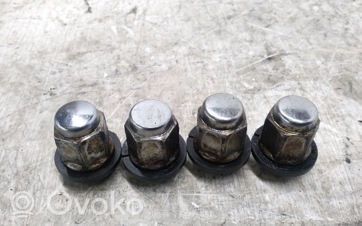 Honda Civic Nuts/bolts 