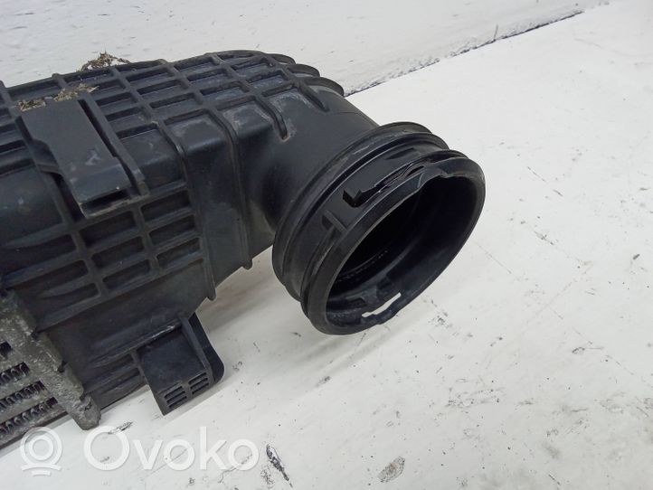 Mercedes-Benz CLS C219 Radiatore intercooler A2115002602