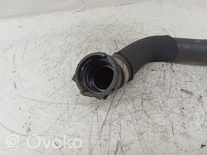 BMW 5 E60 E61 Variklio aušinimo vamzdelis (-ai)/ žarna (-os) 7795262