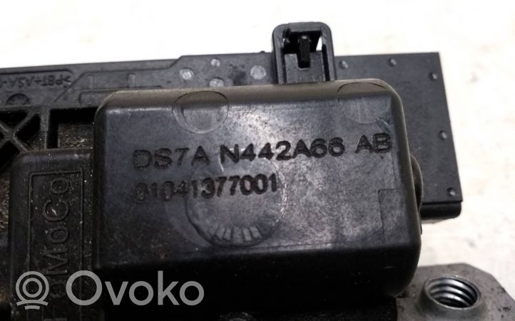 Ford Mondeo MK V Spyna galinio dangčio DS7AN442A66AB