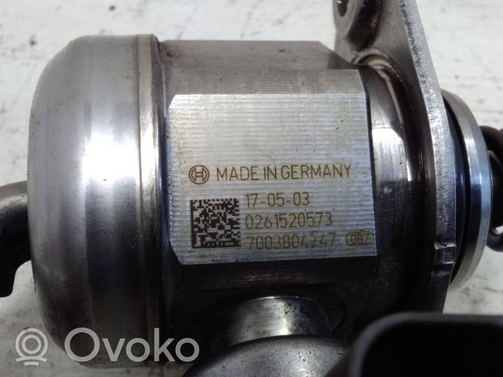 Audi A4 S4 B9 Pompe d'injection de carburant à haute pression 04E127025D