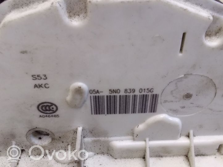 Volkswagen Tiguan Rear door lock 5N0839015G