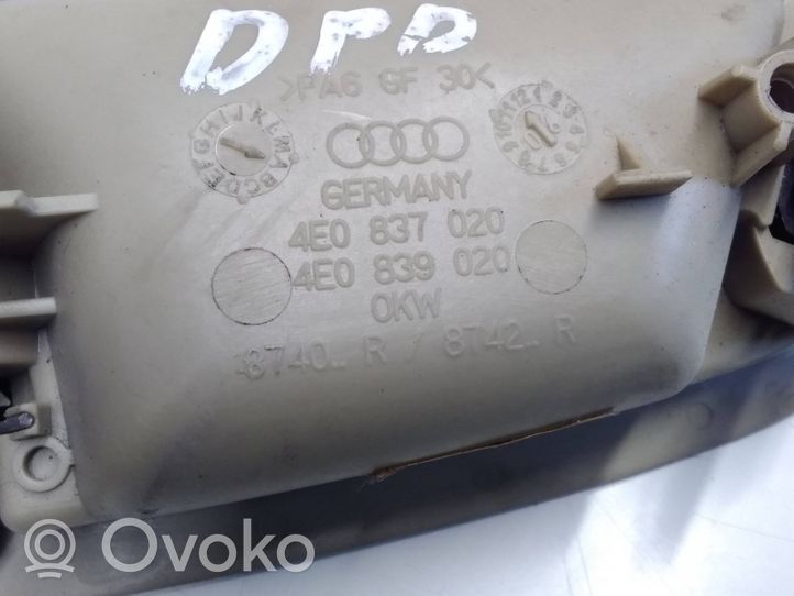 Audi A8 S8 D3 4E Poignée inférieure de porte avant 4E0837020