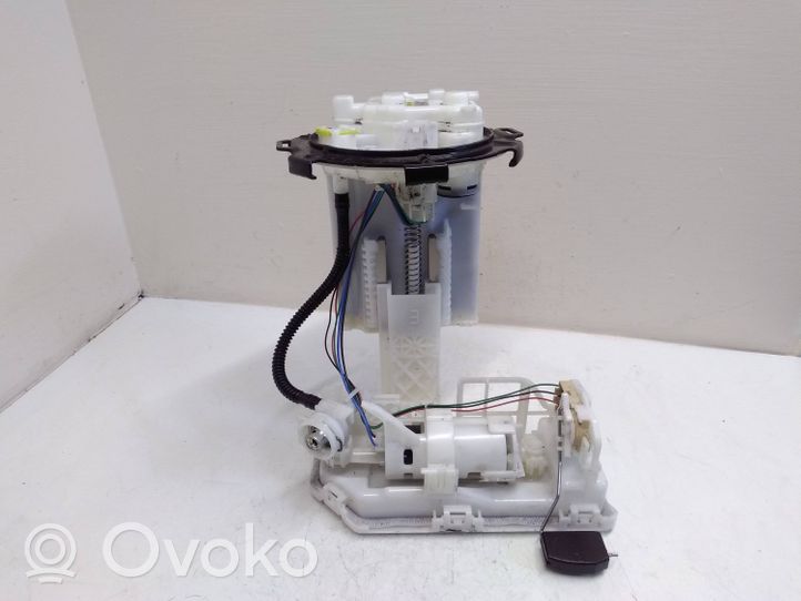 Toyota Prius (XW50) Kraftstoffpumpe im Tank 7702012A60