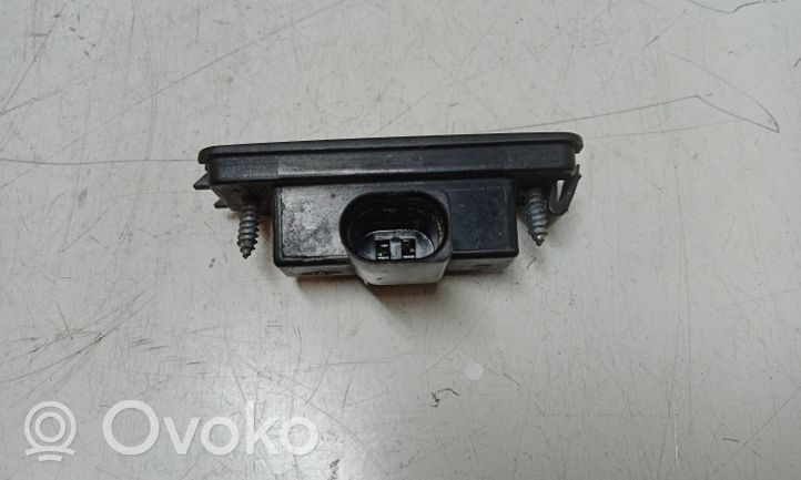 Volkswagen Polo Lampa oświetlenia tylnej tablicy rejestracyjnej 1J6943021B