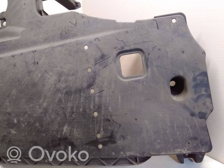 Toyota Prius (XW50) Side bottom protection 5762847020