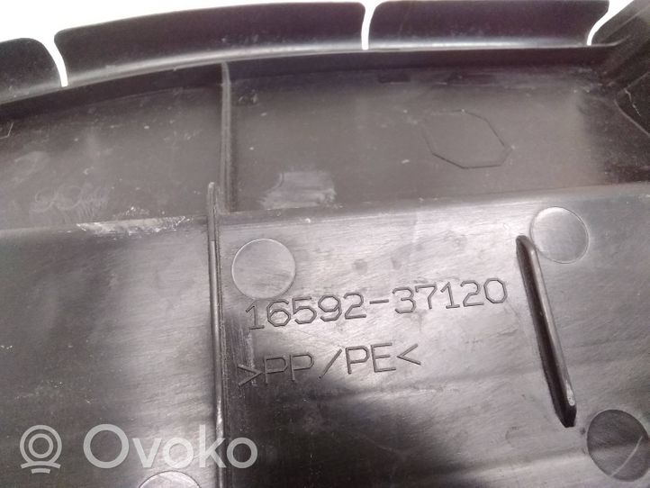 Toyota Prius (XW50) Välijäähdyttimen ilmanohjauksen ilmakanava 1659237120