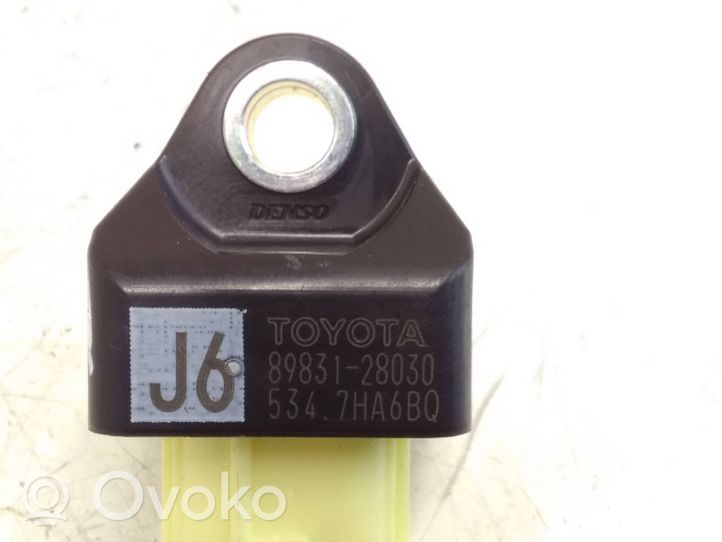 Toyota Prius (XW50) Capteur de collision / impact de déploiement d'airbag 8983128030