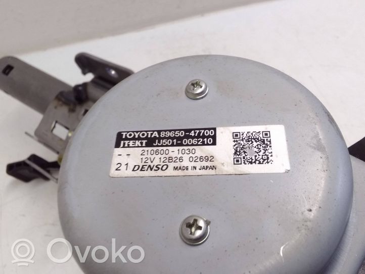 Toyota Prius (XW50) Pompe de direction assistée électrique 8965047700