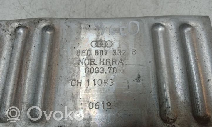 Audi A4 S4 B7 8E 8H Smorzatore/ammortizzatore d’urto per paraurti posteriore 8E0807332B