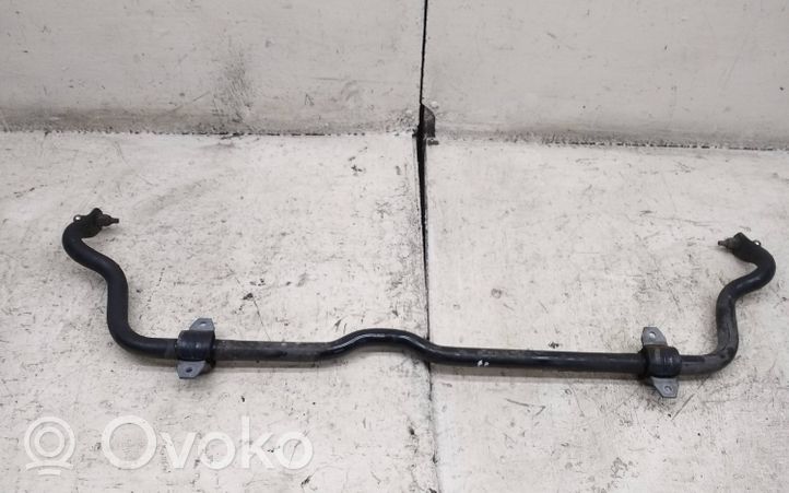 Mercedes-Benz GLA W156 Priekinis stabilizatorius A2463203511