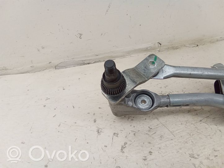 BMW 1 E82 E88 Front wiper linkage and motor 7193037