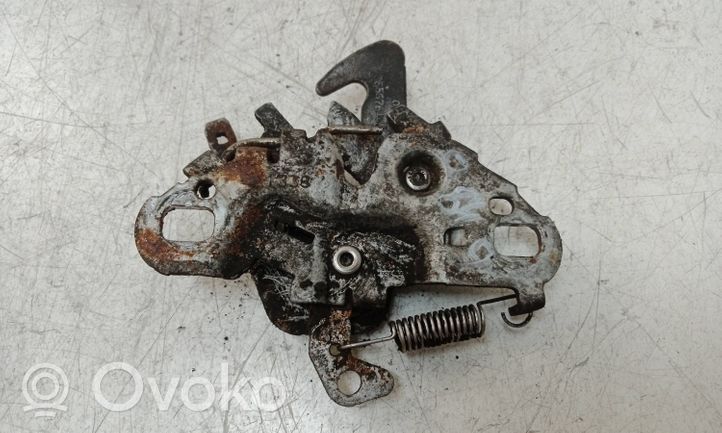 Citroen C5 Konepellin lukituksen vastakappale 9656764080