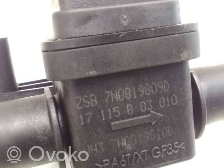 Volkswagen Sharan Zawór sterujący płynu chłodzącego 7N0819809D