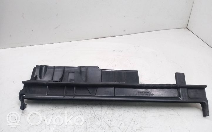 Mercedes-Benz GLA W156 Staffa di montaggio del radiatore A2465011720