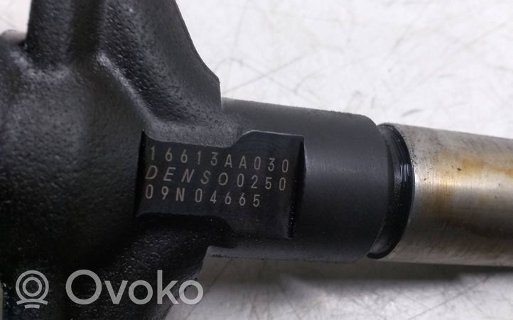 Subaru Outback Inyector de combustible 16613AA030