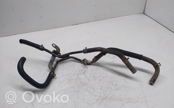 Subaru Outback Tuyau de liquide de refroidissement moteur 