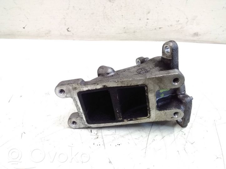 Volkswagen Sharan Altra parte del vano motore 04L128637A