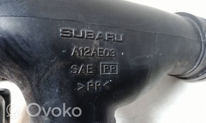 Subaru Forester SF Gaisa ieplūdes kanāla detaļas A43AE00